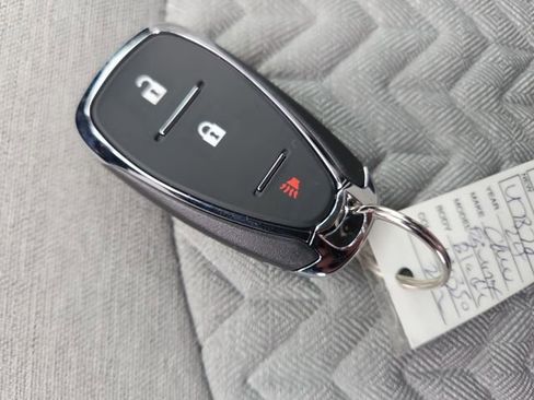 Used 2024 Chevrolet Equinox LS w/ LS Convenience Package image 28