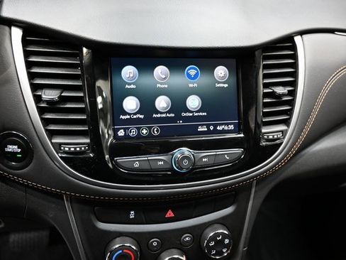 Used 2022 Chevrolet Trax LT w/ Driver Confidence Package image 15