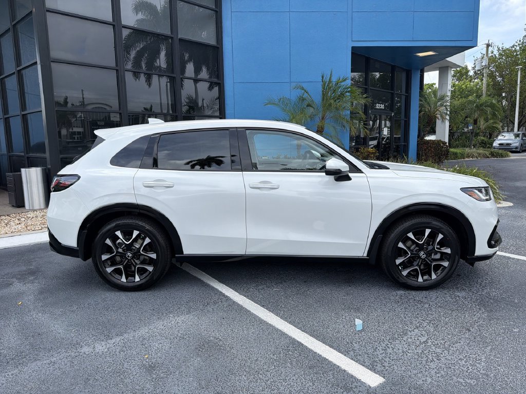 New 2027 Honda HR-V EX-L image 9