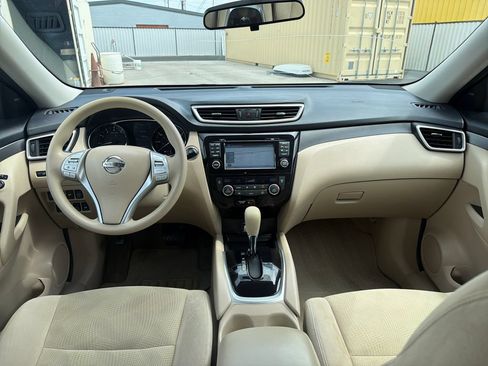 Used 2014 Nissan Rogue SV w/ SV Premium Package AWD/4WD image 12