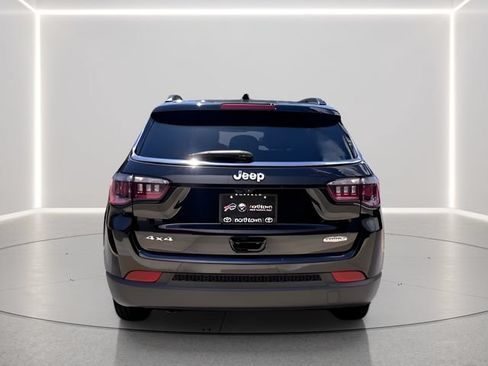 Used 2023 Jeep Compass Latitude w/ Convenience Group AWD/4WD image 25