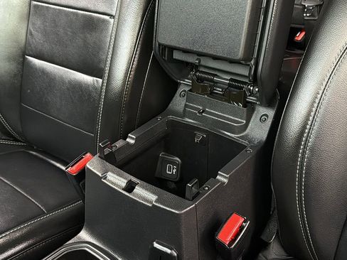 Used 2023 Jeep Wrangler Unlimited Sahara w/ Cold Weather Group image 37