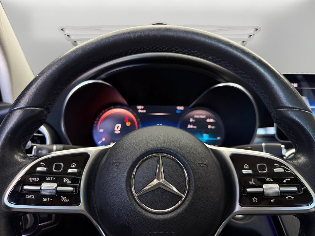 Used 2021 Mercedes-Benz C 300 Sedan w/ Premium Package image 19