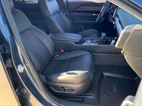 Certified 2025 MAZDA CX-50 2.5 Hybrid w/ Weather Package image 8