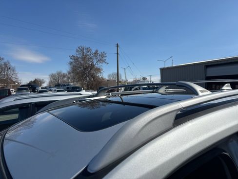 Used 2017 Nissan Rogue SL w/ SL Premium Package image 11