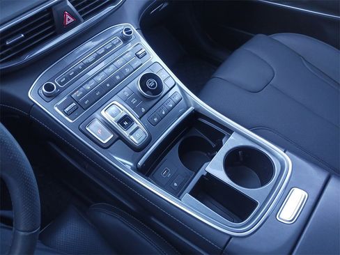 Used 2023 Hyundai Santa Fe Calligraphy image 11