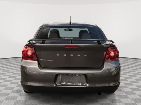 Used 2014 Dodge Avenger SE w/ Rallye Appearance Group FWD image 21