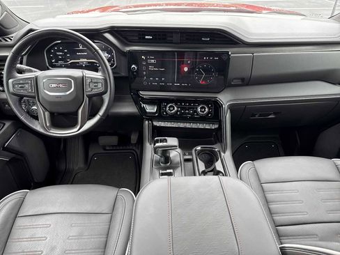 Used 2024 GMC Sierra 1500 AT4X image 2