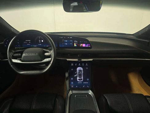 Used 2022 Lucid Air Grand Touring AWD/4WD image 3
