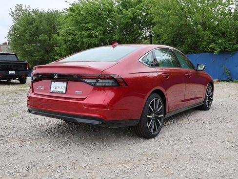 New 2026 Honda Accord Touring image 7