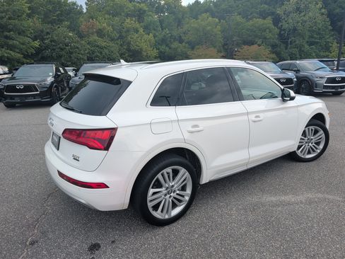 Used 2018 Audi Q5 2.0T Premium Plus w/ Premium Plus Package AWD/4WD image 4