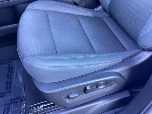 Used 2023 Chevrolet Suburban LS image 12