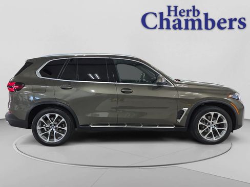 Used 2026 BMW X5 xDrive40i AWD/4WD image 11