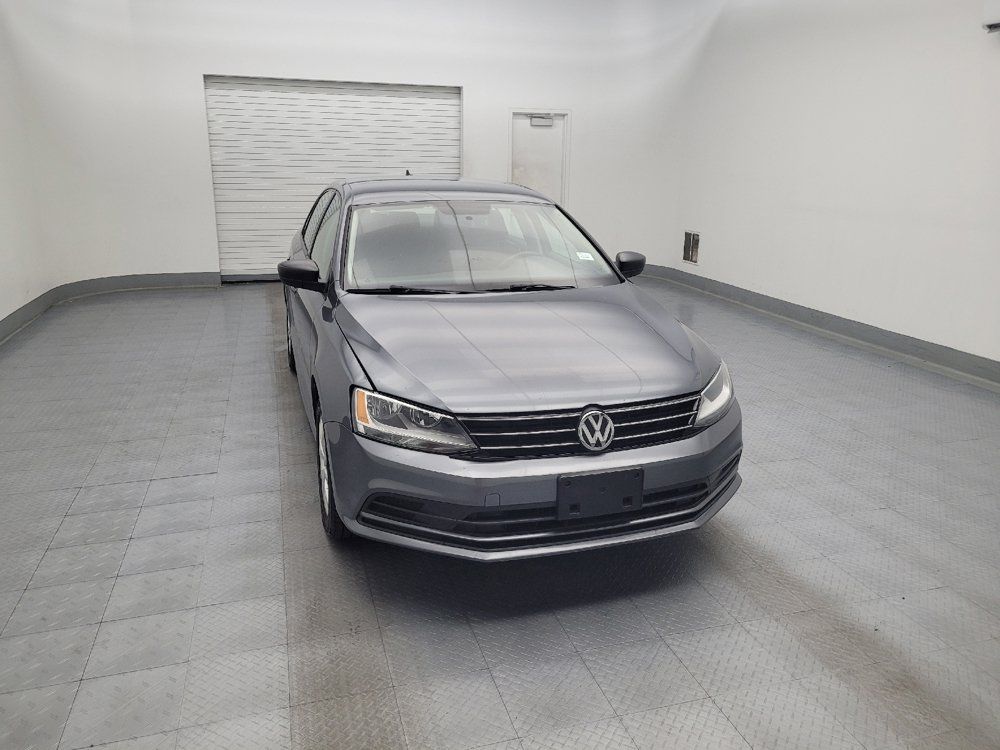 Used 2015 Volkswagen Jetta SE FWD image 14