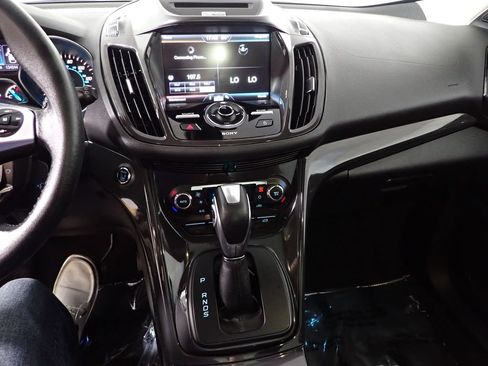 Used 2014 Ford Escape Titanium FWD image 32