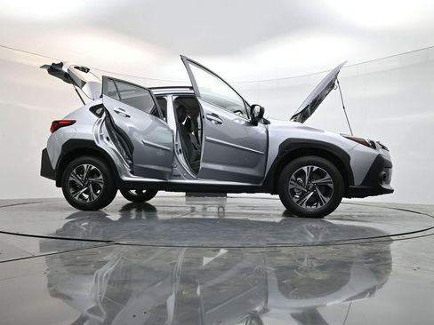 Certified 2025 Subaru Crosstrek 2.0i Premium AWD/4WD image 40