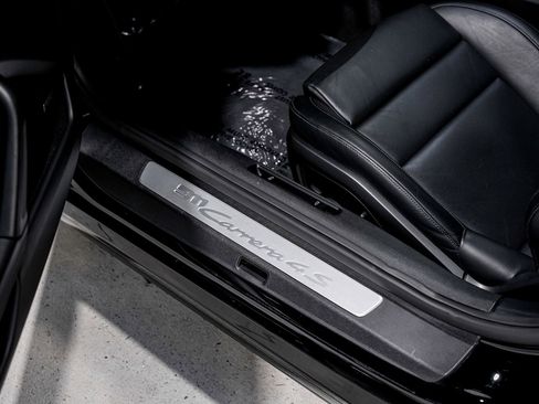 Used 2022 Porsche 911 GT3 RS image 24