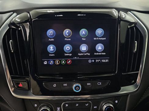 Used 2023 Chevrolet Traverse Premier AWD/4WD image 18