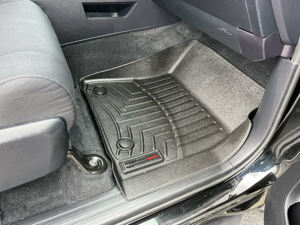 Used 2019 Toyota Tundra SR5 AWD/4WD image 36