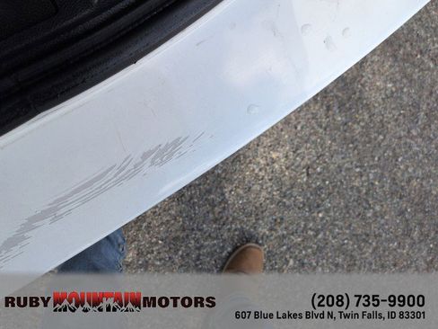 Used 2013 Ford Fusion SE FWD image 28