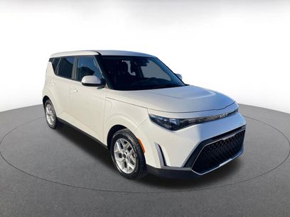 Used 2025 Kia Soul LX w/ LX Technology Package