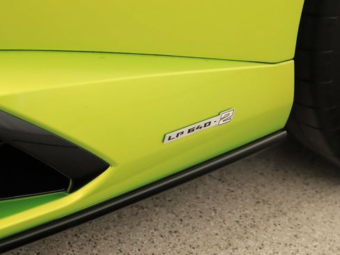 Used 2023 Lamborghini Huracan Tecnica RWD image 43