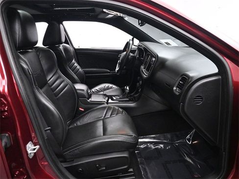 Used 2022 Dodge Charger SRT Hellcat w/ Harman/Kardon Audio Group image 22