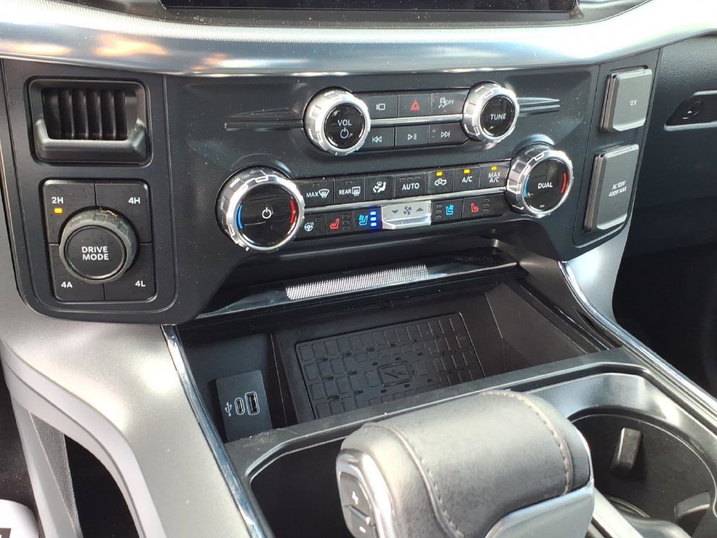Used 2026 Ford F150 Lariat w/ Equipment Group 502A High AWD/4WD image 19