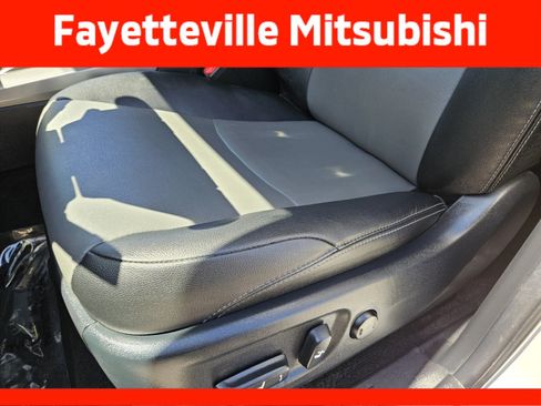 Used 2024 Toyota 4Runner SR5 Premium w/ Moonroof Package AWD/4WD image 8