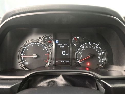 Used 2024 Toyota 4Runner SR5 image 13