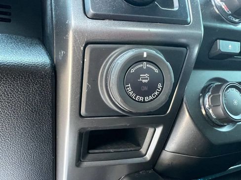 Used 2018 Ford F150 XLT w/ Equipment Group 302A Luxury AWD/4WD image 22