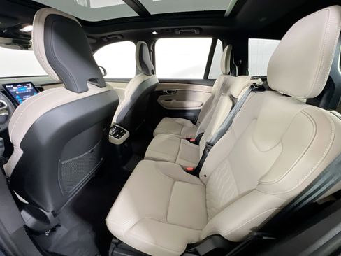 Used 2025 Volvo XC90 T8 Plus w/ Protection Package Premier image 25