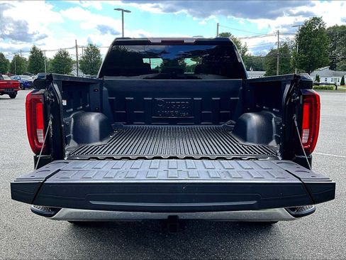 Used 2024 GMC Sierra 1500 SLT image 32