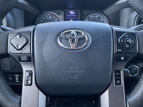 Used 2020 Toyota Tacoma 4x4 Double Cab image 14