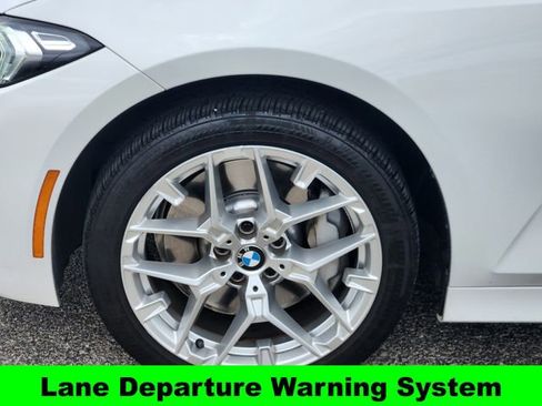 Used 2025 BMW 330i Sedan RWD image 9