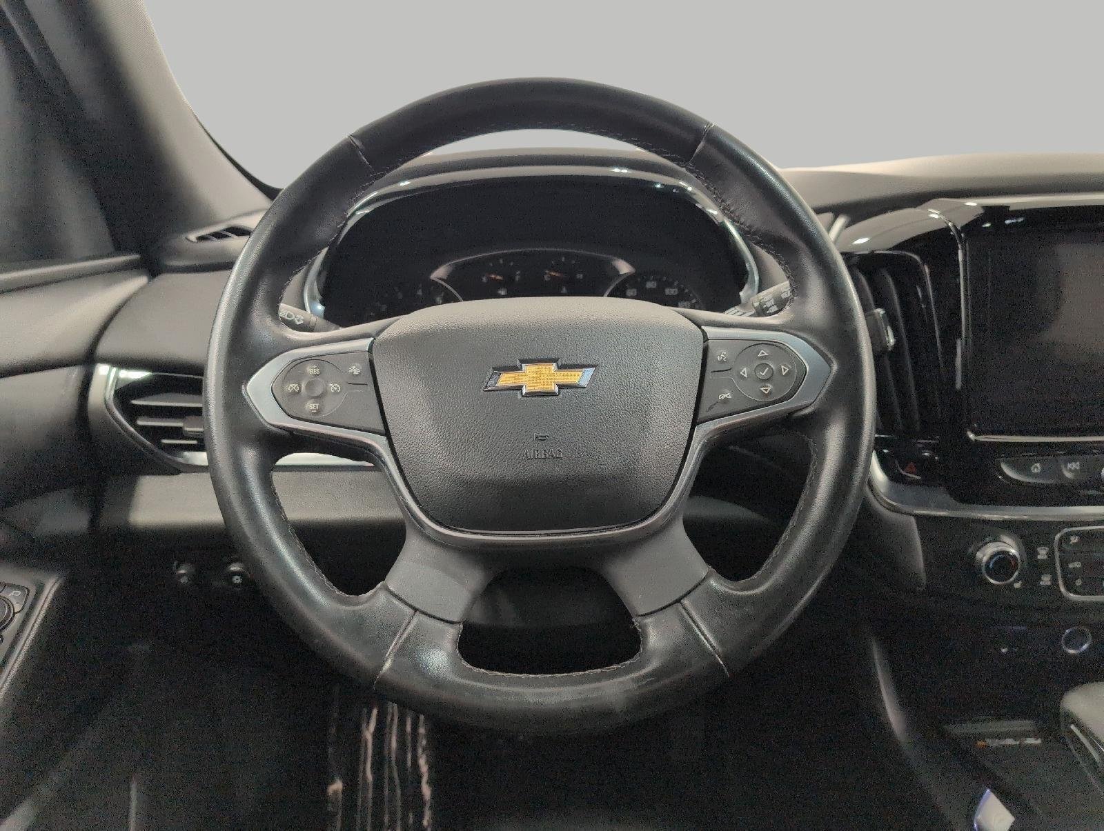 Used 2023 Chevrolet Traverse LT FWD image 34