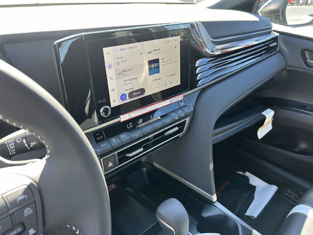 New 2026 Toyota Camry SE FWD image 21