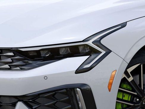 New 2026 Kia K5 GT FWD image 10