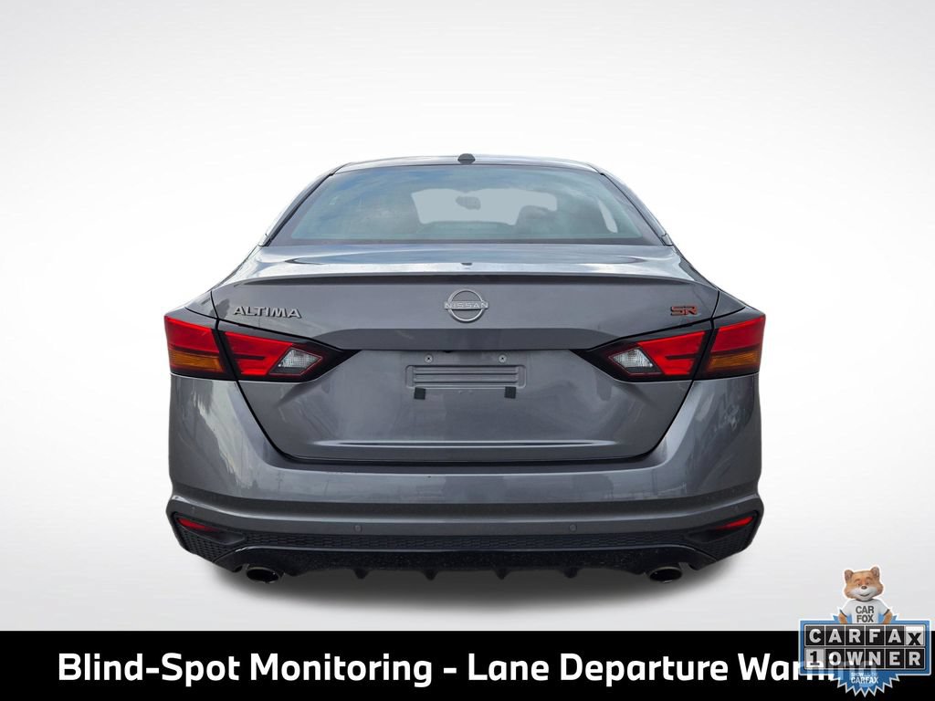 Used 2024 Nissan Altima 2.5 SR w/ SR Premium Package FWD image 6