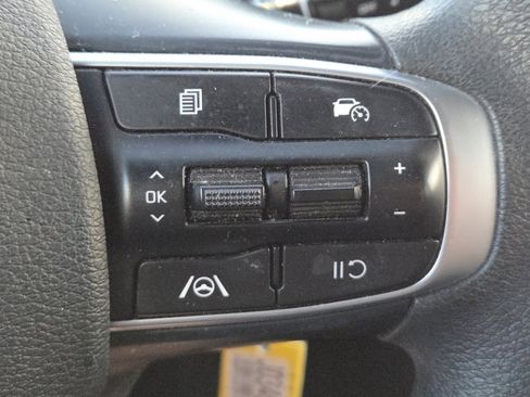Used 2023 Kia Sportage LX FWD image 8
