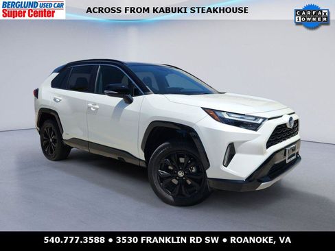 Used 2022 Toyota RAV4 XSE w/ XSE Grade Weather Package AWD/4WD image 1