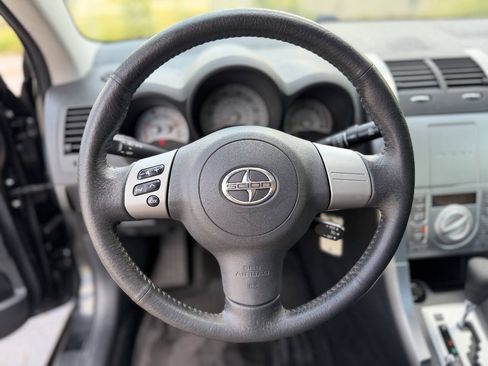 Used 2008 Scion tC FWD image 12