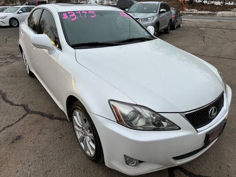 Used 2008 Lexus IS 250 AWD image 4