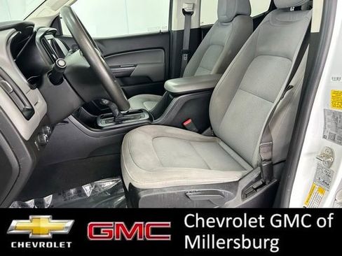 Used 2020 Chevrolet Colorado W/T w/ WT Convenience Package AWD/4WD image 17