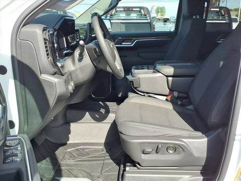 New 2026 Chevrolet Silverado 1500 LT w/ Safety Package RWD image 16