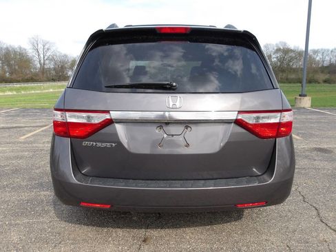 Used 2013 Honda Odyssey EX image 4