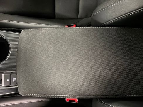 Used 2023 Honda Civic Sport image 25