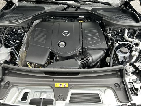 New 2026 Mercedes-Benz GLC 300 image 47