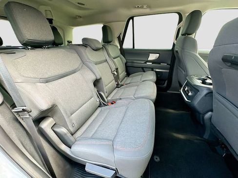 Used 2025 Ford Expedition Active RWD image 27