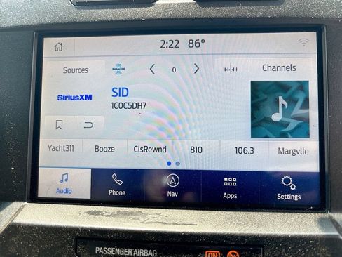 Used 2019 Ford F150 XLT w/ Equipment Group 302A Luxury AWD/4WD image 27